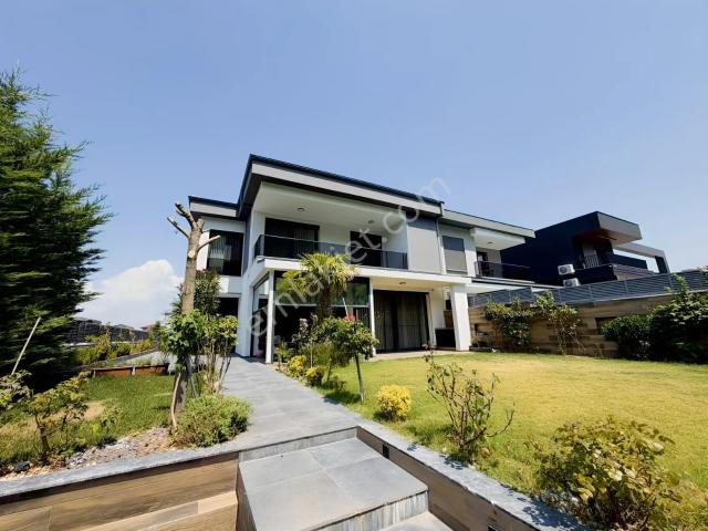 Denizli içerisinde satılık Villa