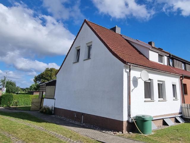 Doppelhaushälfte kaufen in Ferdinandshof, Mecklenburg-Vorpommern