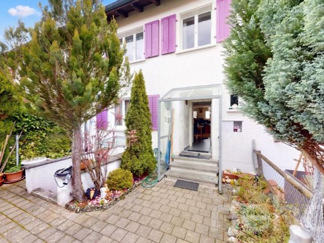 Reihenfamilienhaus kaufen in Winterthur, Zürich