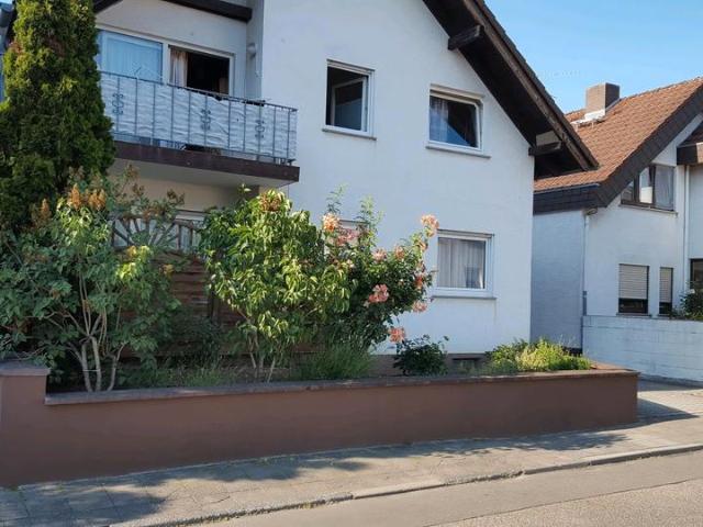 Etagenwohnung kaufen in Furth
