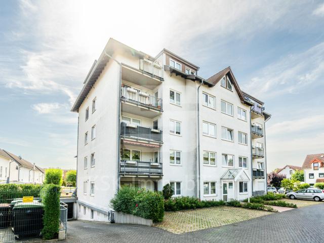 Dachgeschosswohnung kaufen in Ort, Sankt Augustin