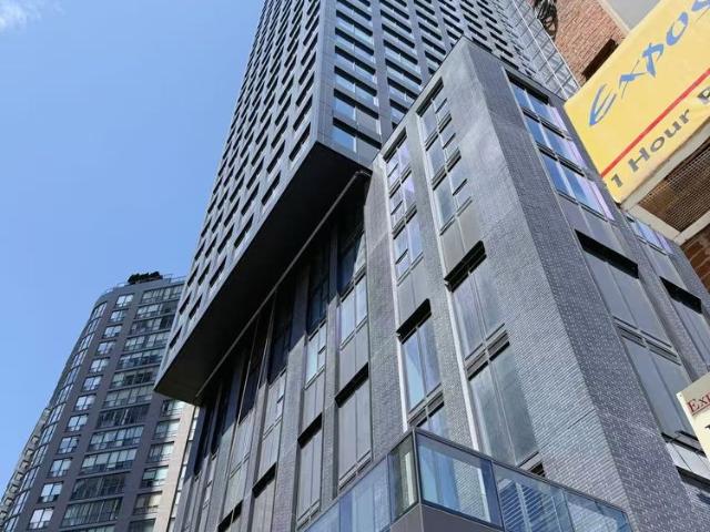 Apartment for rent in Toronto Centre, Toronto