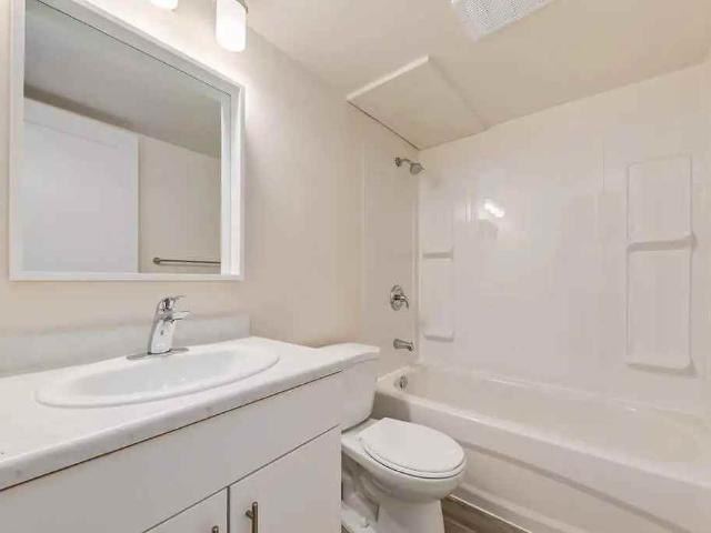 Apartment for rent in Medicine Hat