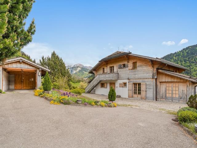 Haus kaufen in Rossinière, Waadt
