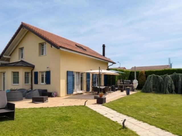 Einfamilienhaus kaufen in Gimel, Waadt