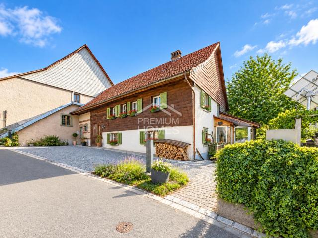 Haus kaufen in Glattfelden, Zürich