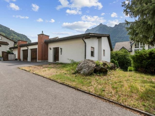 Haus kaufen in Mollis, Glarus