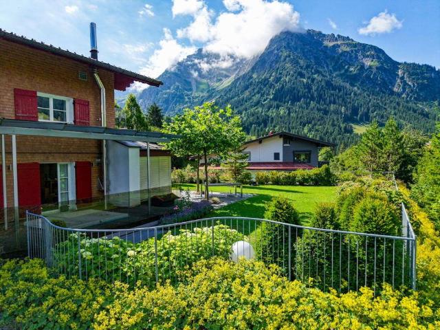 Haus kaufen in Mittelberg im Kleinwalsertal