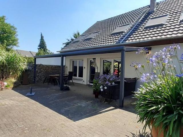 Haus kaufen in Neukirchen-Vluyn, Nordrhein-Westfalen