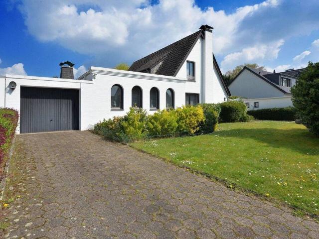 Haus kaufen in Moers, Nordrhein-Westfalen