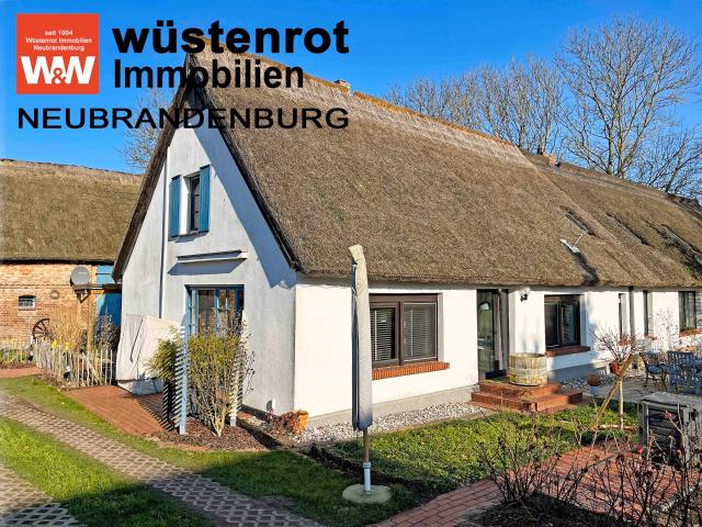 Doppelhaushälfte kaufen in Mellenthin, Mecklenburg-Vorpommern