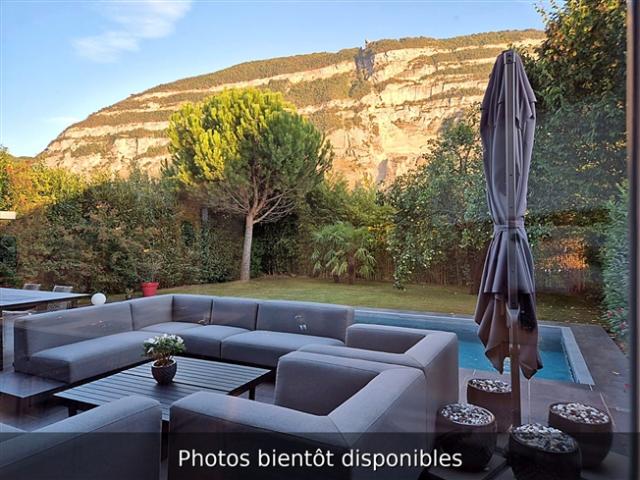 Einfamilienhaus kaufen in Veyrier