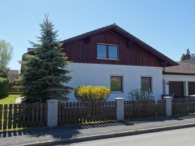 Villa kaufen in Kirchweidach, Bayern