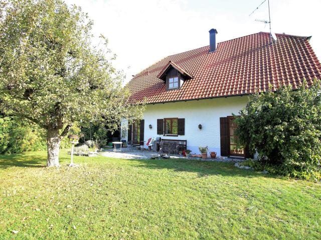 Villa kaufen in Oberframmering, Landau an der Isar