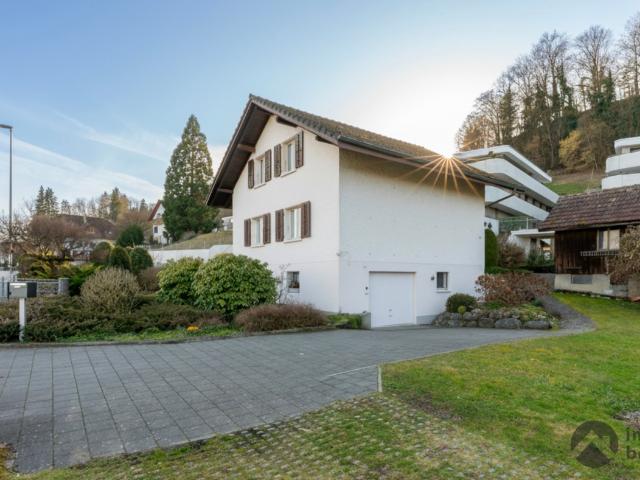 Reihenfamilienhaus kaufen in Strengelbach, Aargau