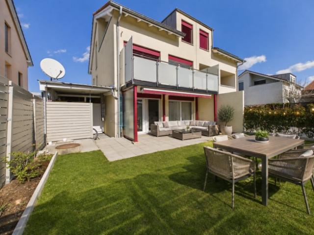 Einfamilienhaus kaufen in Oftringen, Aargau
