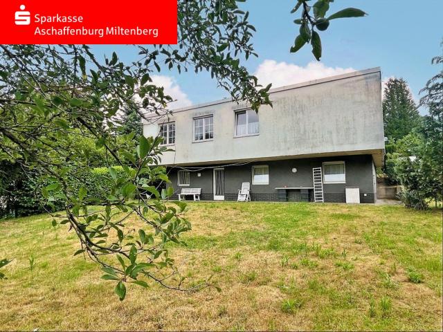 Bungalow kaufen in Aschaffenburg, Bayern