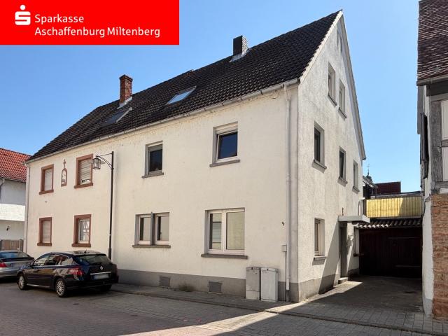 Doppelhaushälfte kaufen in Großwallstadt, Bayern