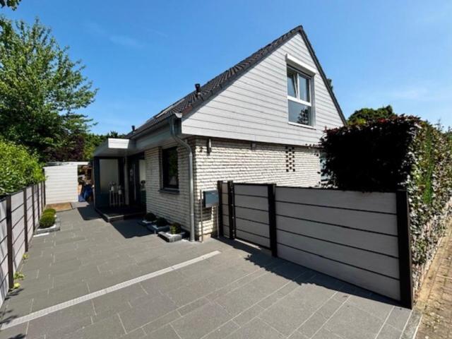 Haus kaufen in Monheim, Nordrhein-Westfalen