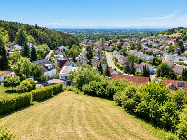 Erdgeschosswohnung kaufen in Oberelchingen, Elchingen