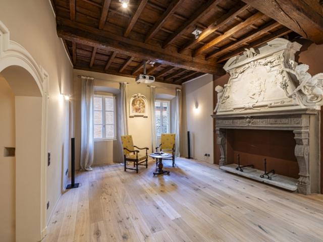 Wohnung kaufen in Bissone, Tessin