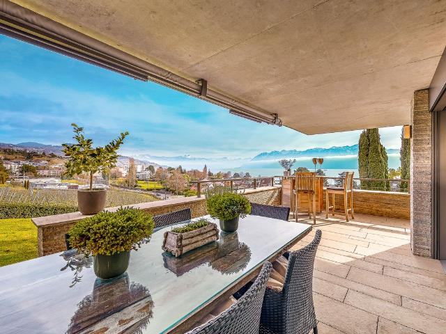 Maisonette kaufen in Pully, Waadt