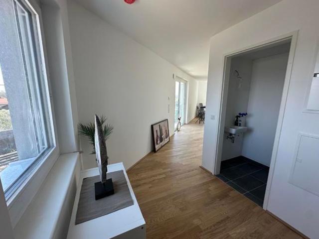Etagenwohnung mieten in Lanzendorf