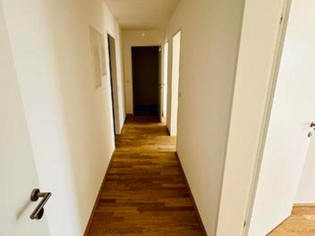 Etagenwohnung mieten in Lanzendorf
