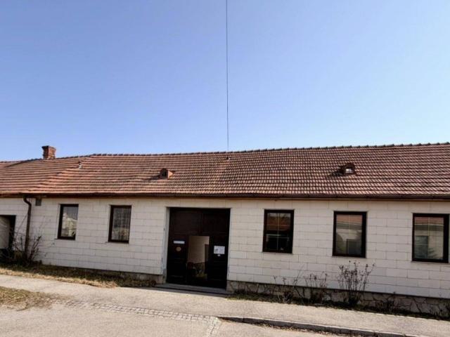Haus kaufen in Wullersdorf, Niederösterreich