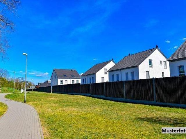 Haus kaufen in Lichtenwörth-Nadelburg, Niederösterreich