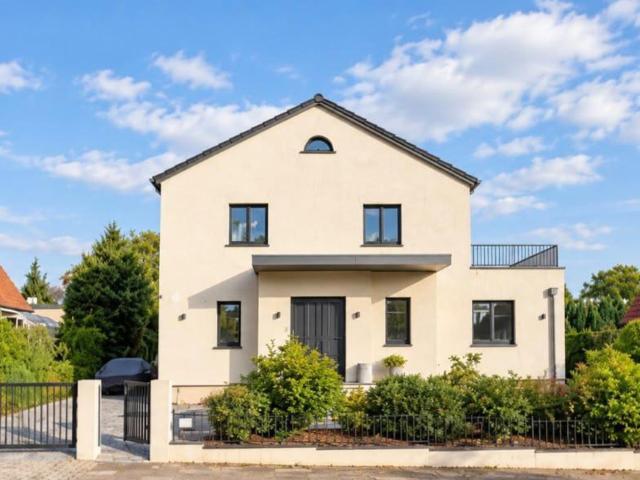 Villa kaufen in Wedel, Kreis Pinneberg