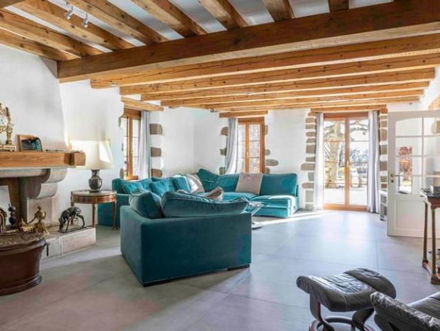 Haus kaufen in Grens, Waadt