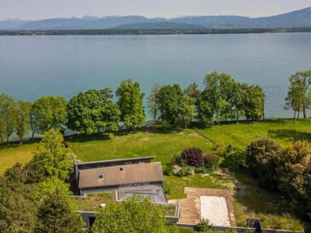 Haus kaufen in Crans-près-Céligny, Waadt