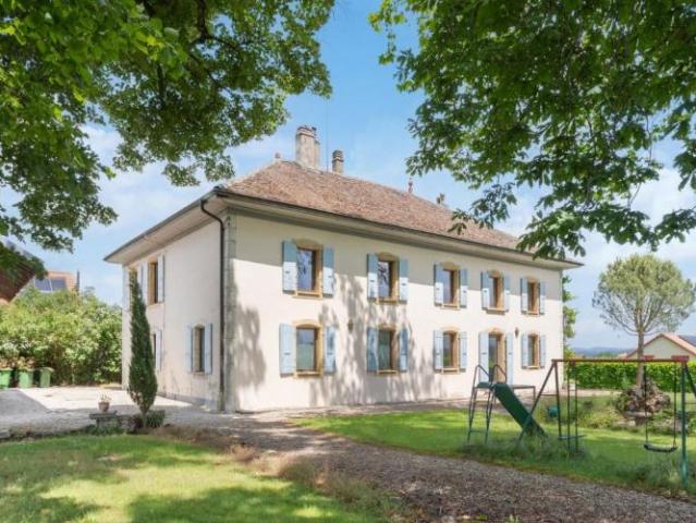 Haus kaufen in Orbe, Waadt