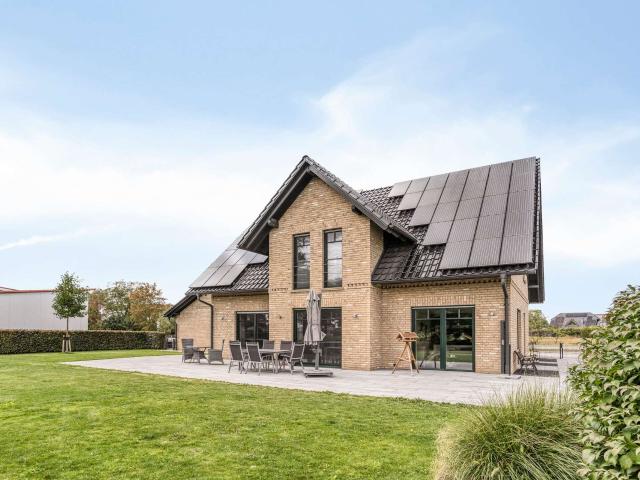 Villa kaufen in Bienen, Rees