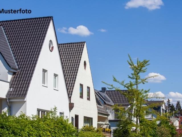 Einfamilienhaus kaufen in Bilten, Glarus