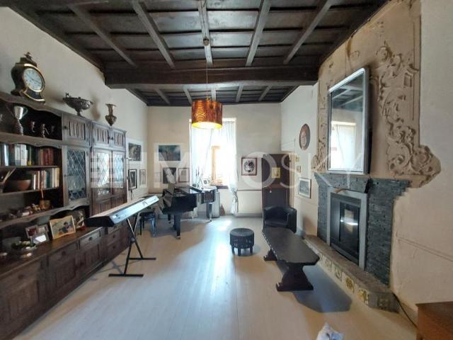 Haus kaufen in Aldesago, Tessin