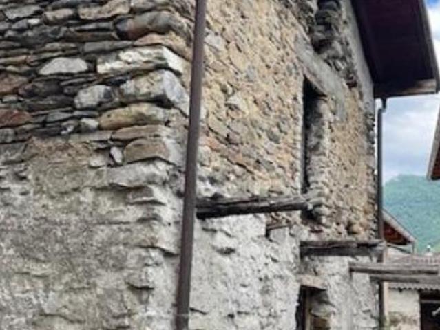 Haus kaufen in Isone, Tessin