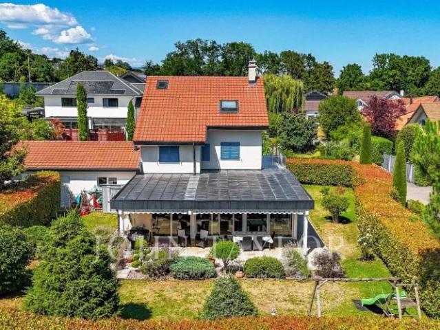 Haus kaufen in Crans-près-Céligny, Waadt