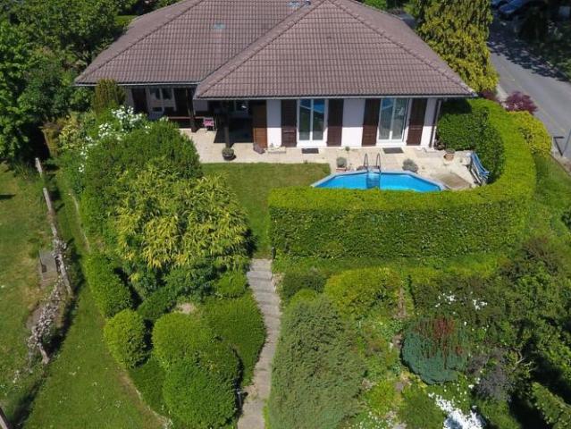 Haus kaufen in Crissier, Waadt