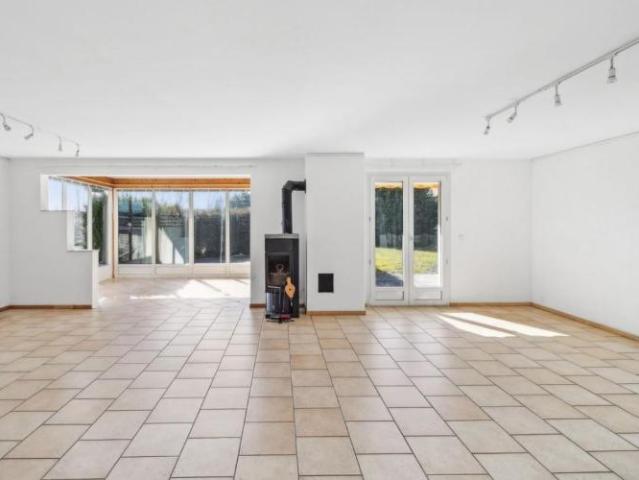 Haus kaufen in Pailly, Waadt