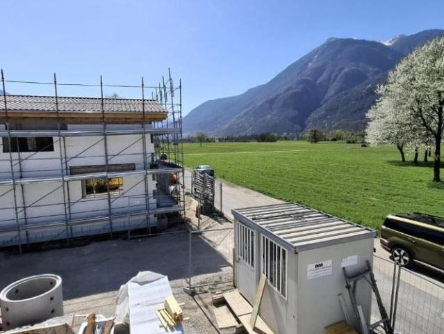 Haus kaufen in Cresciano, Tessin