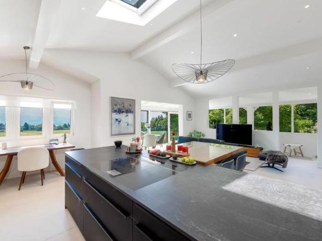 Haus kaufen in Trélex, Waadt