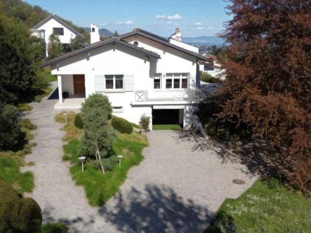 Haus kaufen in Bursins, Waadt
