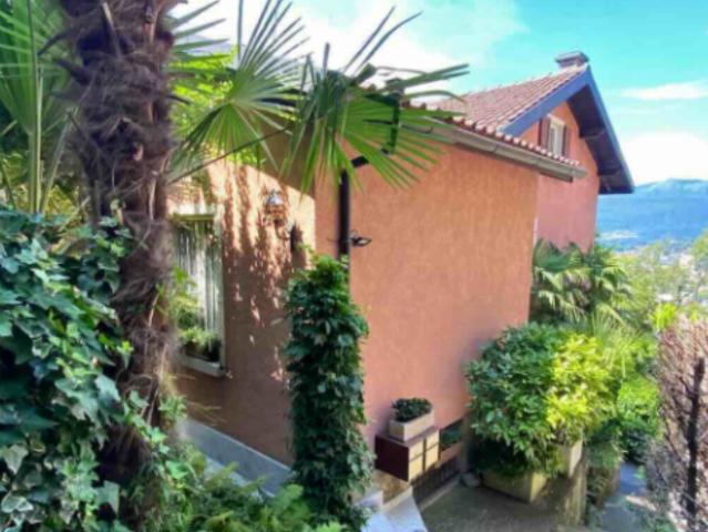 Haus kaufen in Aldesago, Tessin