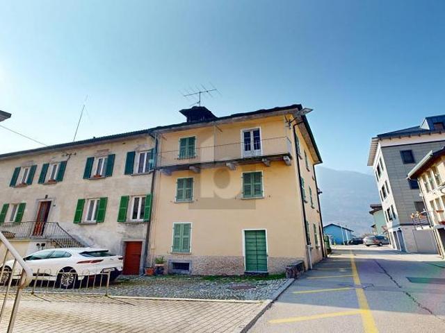 Haus kaufen in Biasca, Tessin