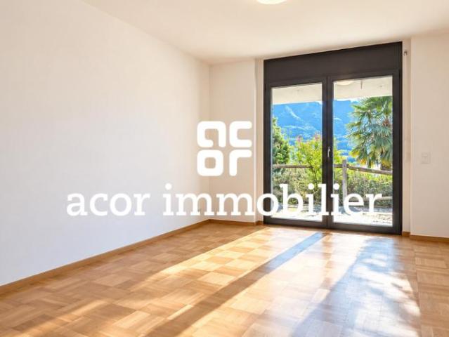 Haus kaufen in Gordola, Distretto di Locarno