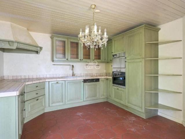 Haus kaufen in Bourg-en-Lavaux, Waadt
