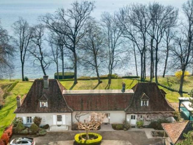 Haus kaufen in Saint-Prex, Waadt