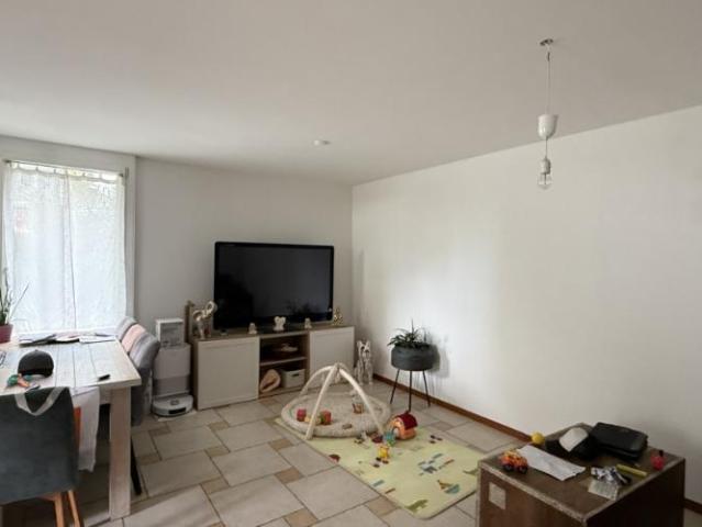 Haus mieten in Crissier, Waadt
